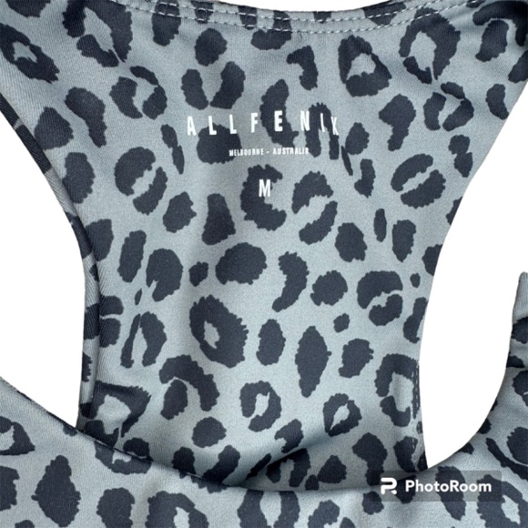 All Fenix High Neck Racerback Padded‎ Sports Bra Size Medium - Picture 3 of 4